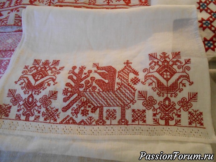 Старинные образцы русской традиционной счетной вышивки.