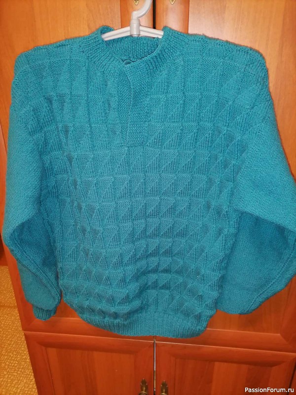 Пуловер для мужа с застёжкой "поло"