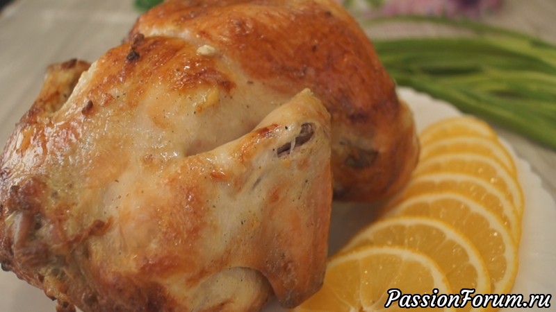 Курица запеченная в духовке на банке с пивом. Очень, очень вкусно!