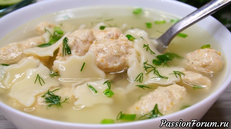 Суп с мясными клецками