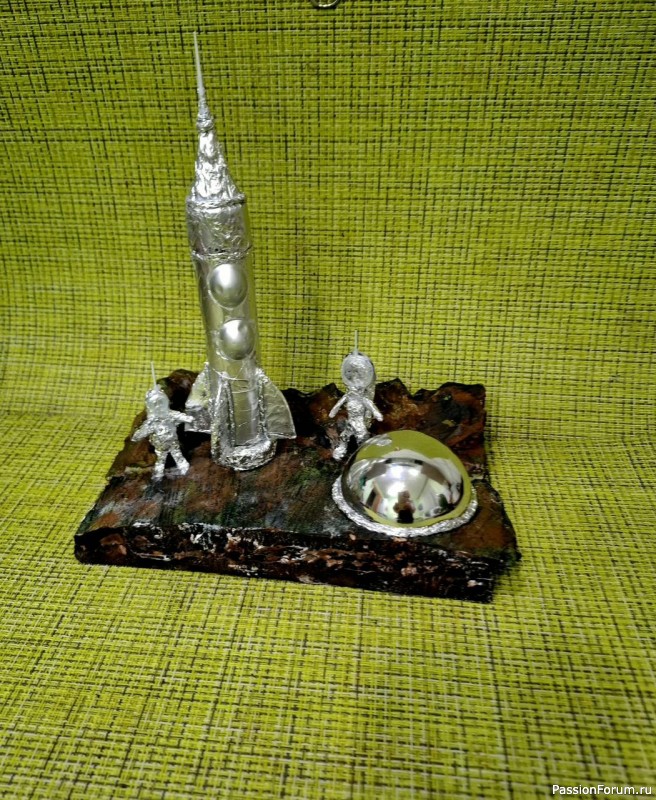 Поделка на день Космонавтики