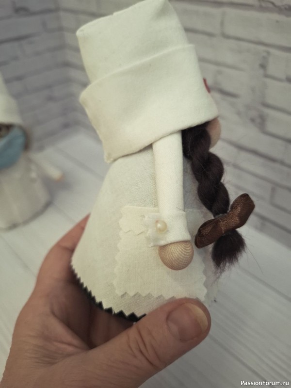 Кукла доктор