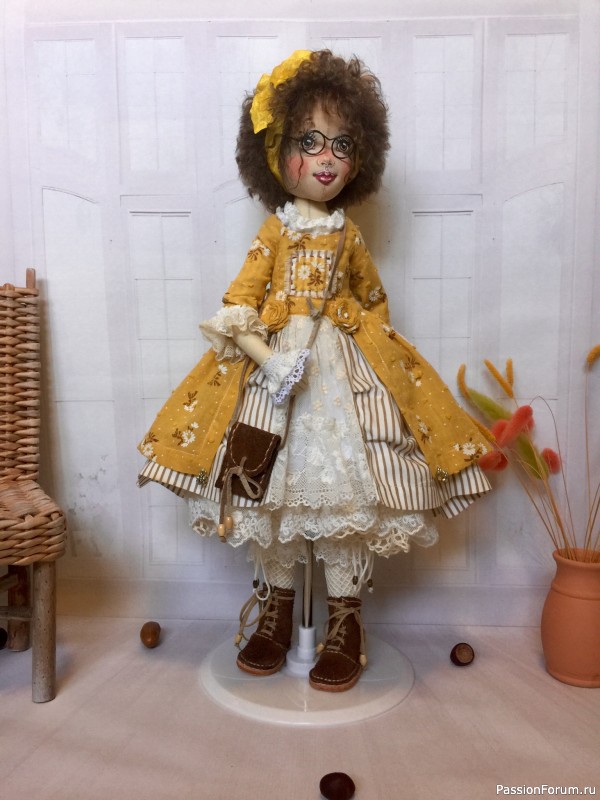 Комплект одежды для куклы ростом 43 см