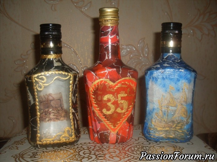 Бутылки в технике ложного мрамора
