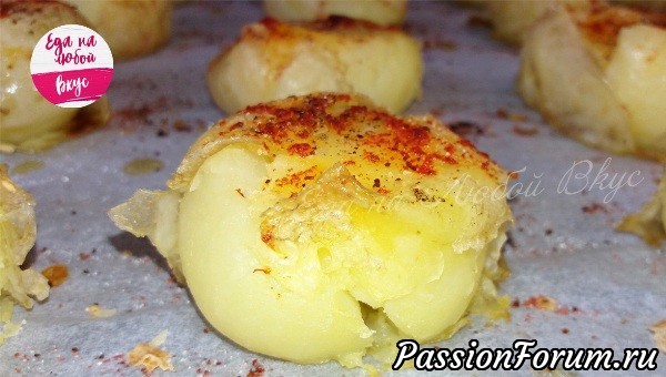 Молодой картофель в духовке