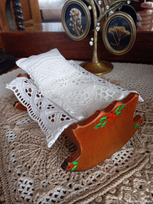 Кроватка -качалка