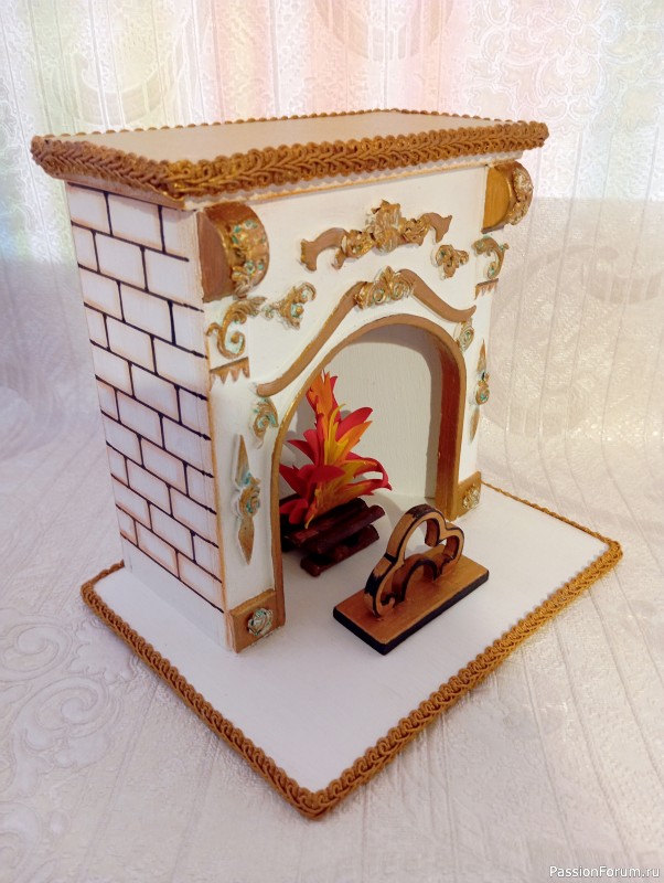 Камин для кукол