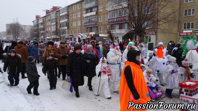 У всех Дед мороз, а у нас снеговики.