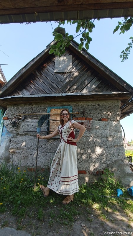 Успела к лету.