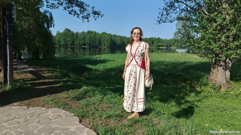 Успела к лету.