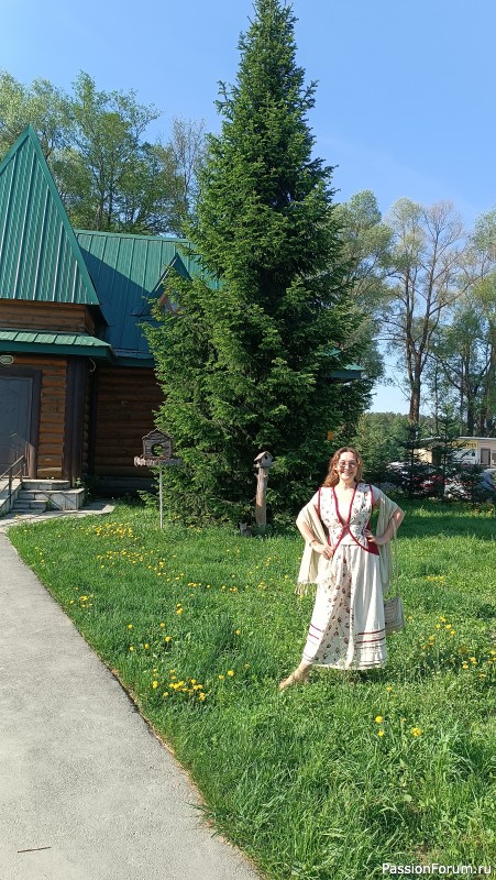 Успела к лету.