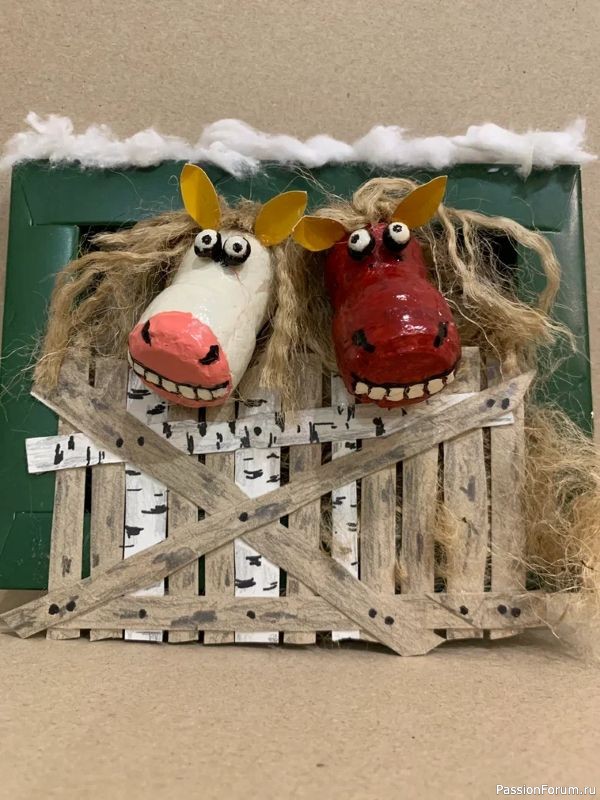 Панно "От улыбки станет всем теплей"