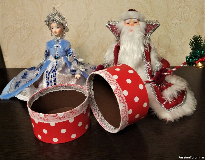 Дед Мороз и Снегурочка