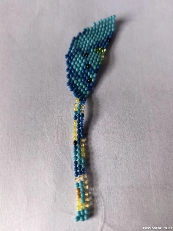 Павлин и Пасхальное яйцо