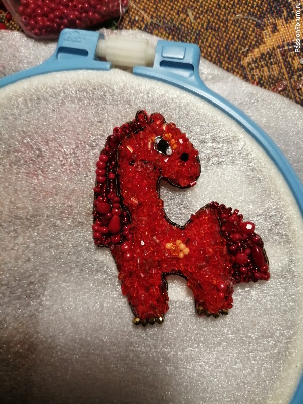 Брошь "Огненная лошадь"