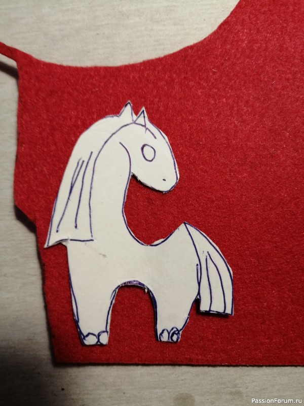 Брошь "Огненная лошадь"