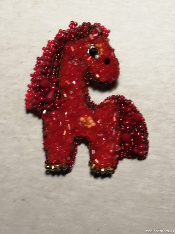 Брошь "Огненная лошадь"