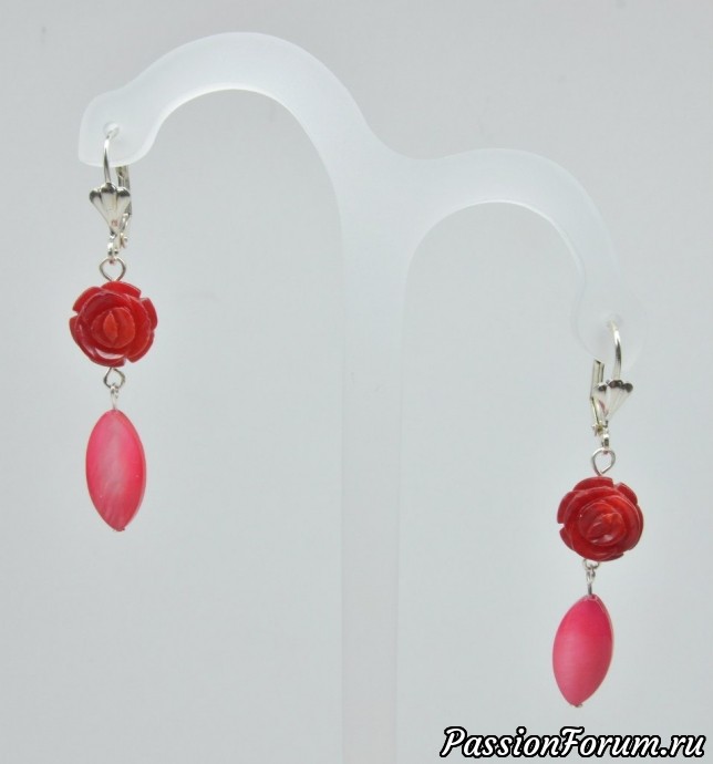 500 р. (Серьги из коралла и перламутра) 500 р. (Серьги из коралла и перламутра)