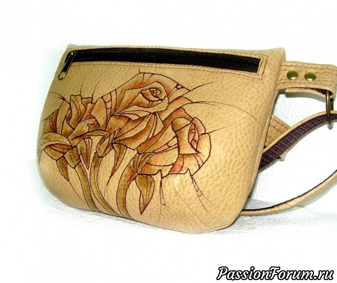 Поясная сумочка "Розы чайные"