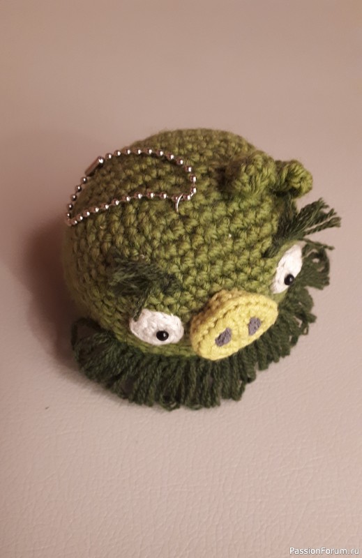 Король Леонард из Злых птичек крючком