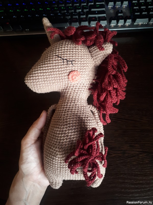 Единорог крючком