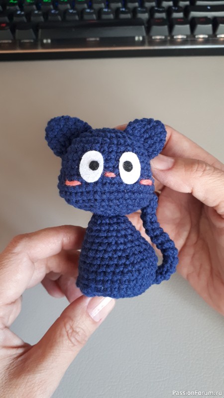 Котенок крючком