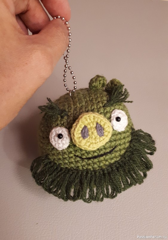 Король Леонард из Злых птичек крючком