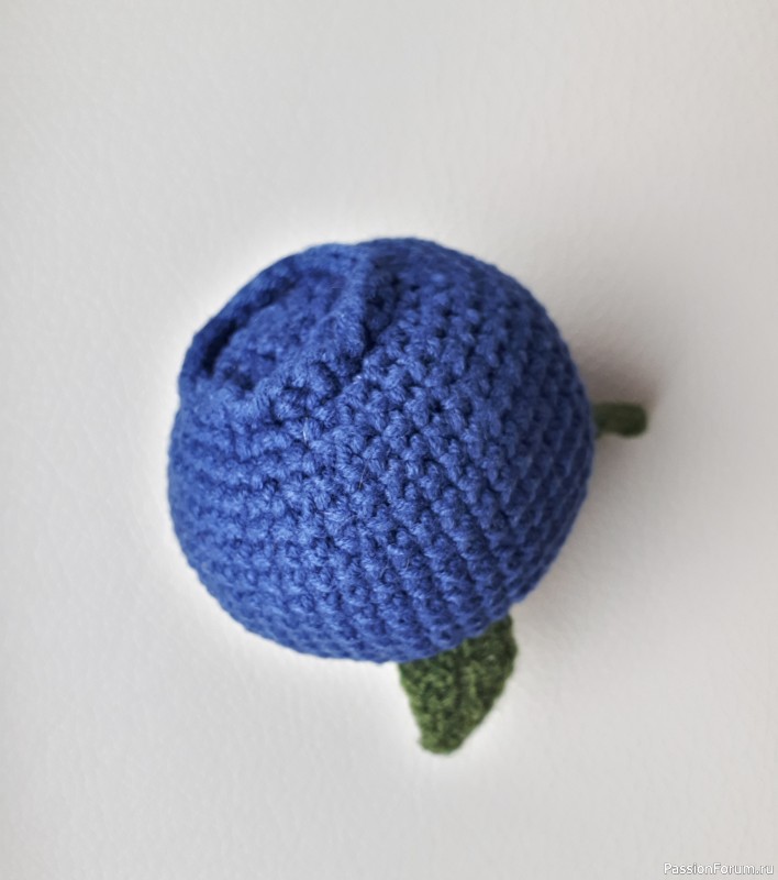 Голубика вязаная крючком