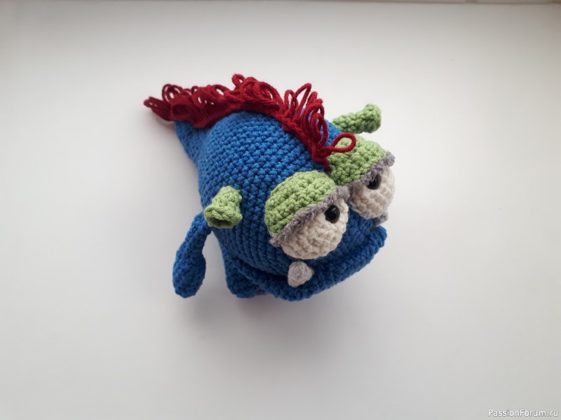 Монстрик крючком