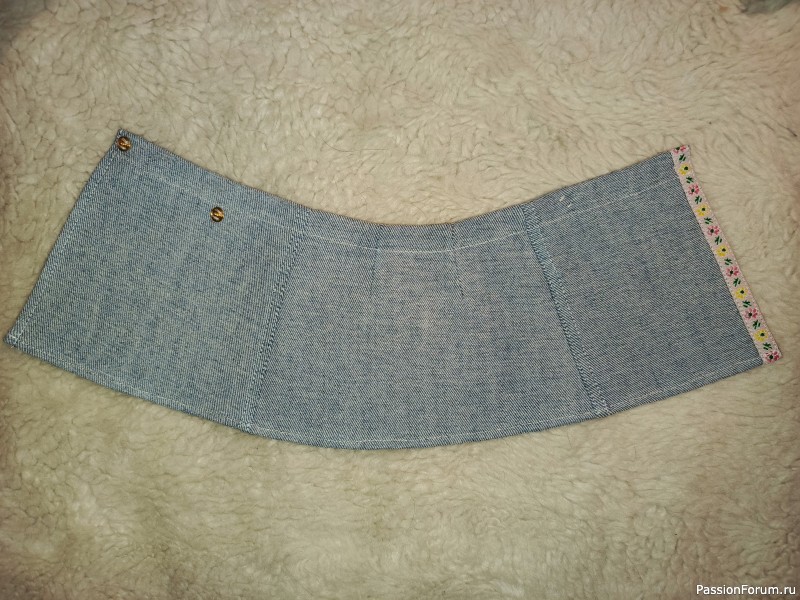 "Синенькая юбочка..."