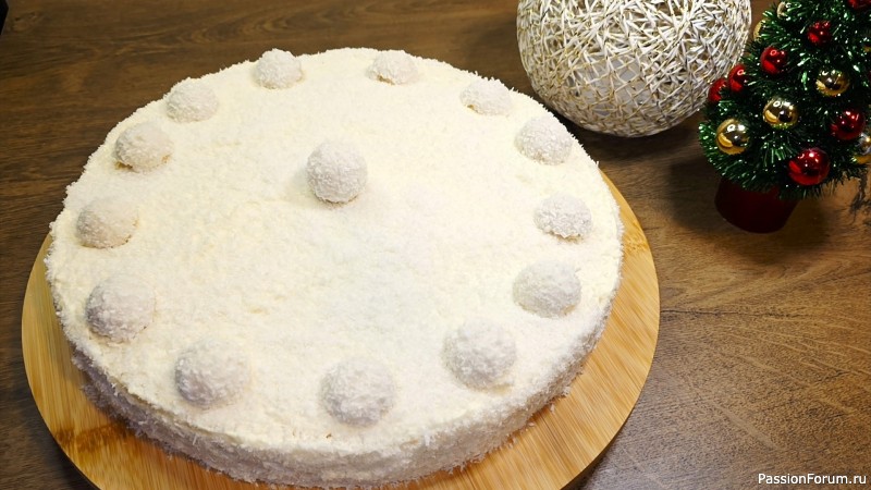 Торт Рафаэлло из вафельных коржей — готов за 20 минут! Без выпечки