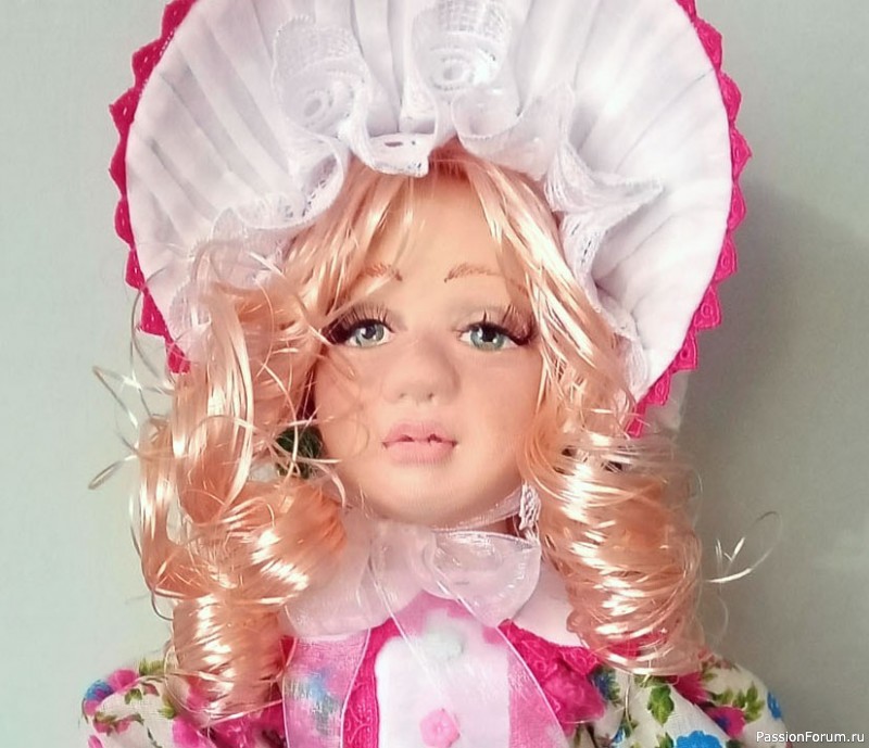 Текстильная кукла Наташа
