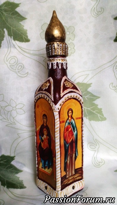 Для сравнения: бутылка покрыта акриловым лаком. Для сравнения: бутылка покрыта акриловым лаком.
