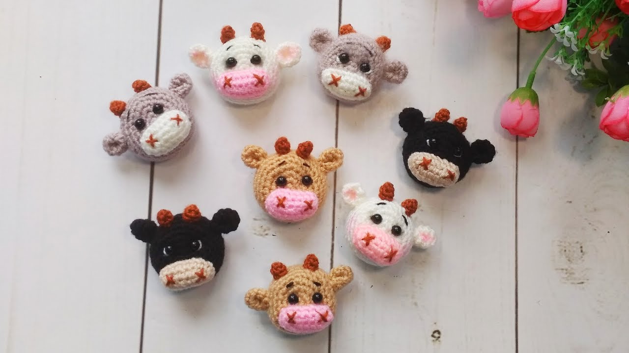 Магнит Коровка . Как связать брошь Бурёнка .Амигуруми бык