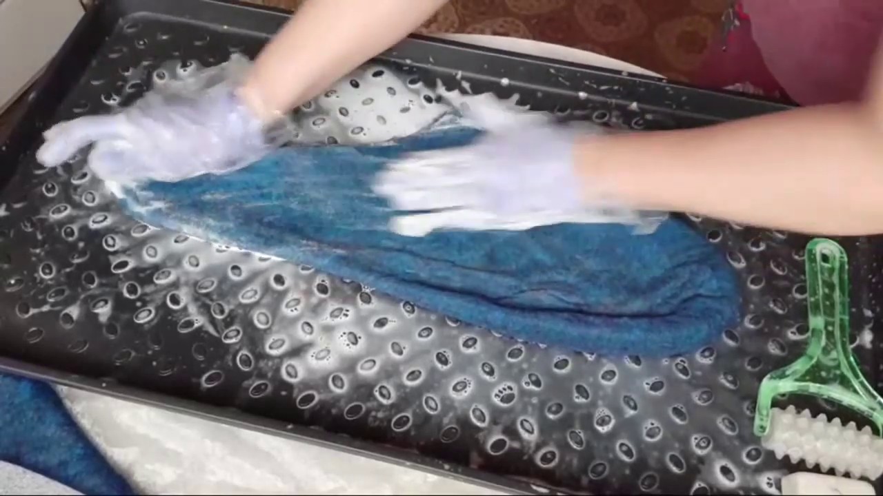 Как я валяю тапочки