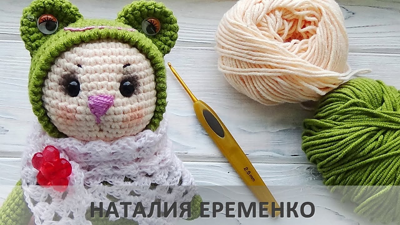 Неведома зверушка крючком в костюме. Видео МК