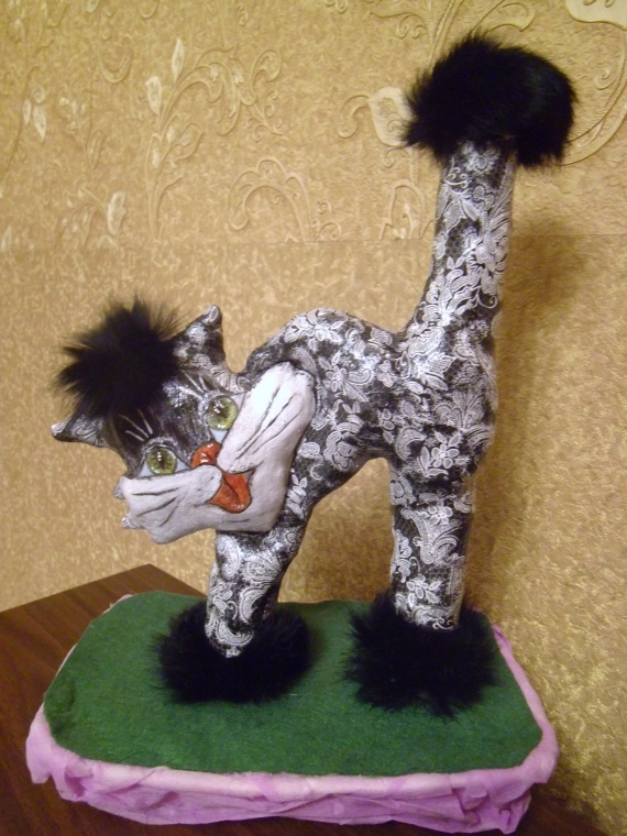 Кот. Подставка под заколки-резинки Кот. Подставка под заколки-резинки