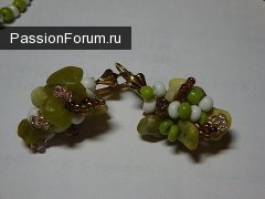 Колье и серьги из жадеита + бисер